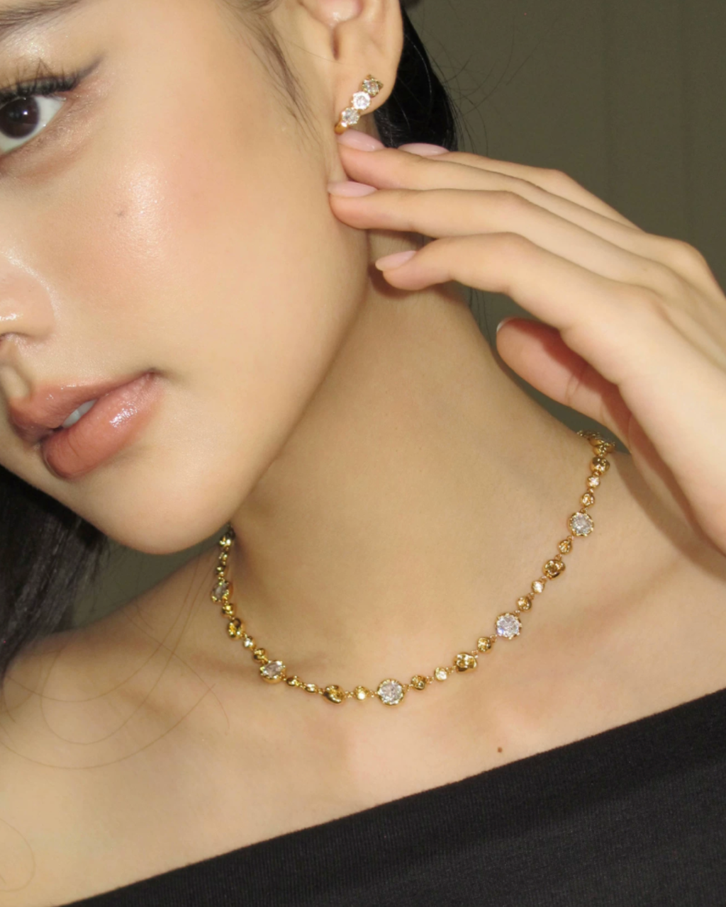 Luminous Texture Necklace
