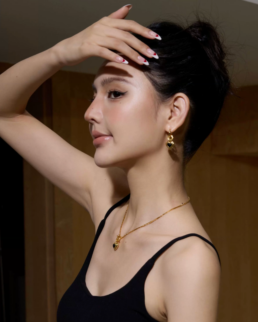Black Heart Drop Earrings