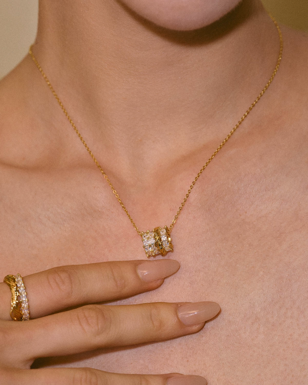 Twist Crystal Pendant Necklace