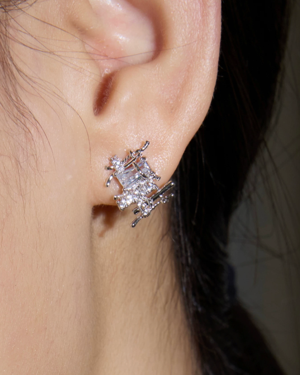Linéa Weave Pierced Earrings