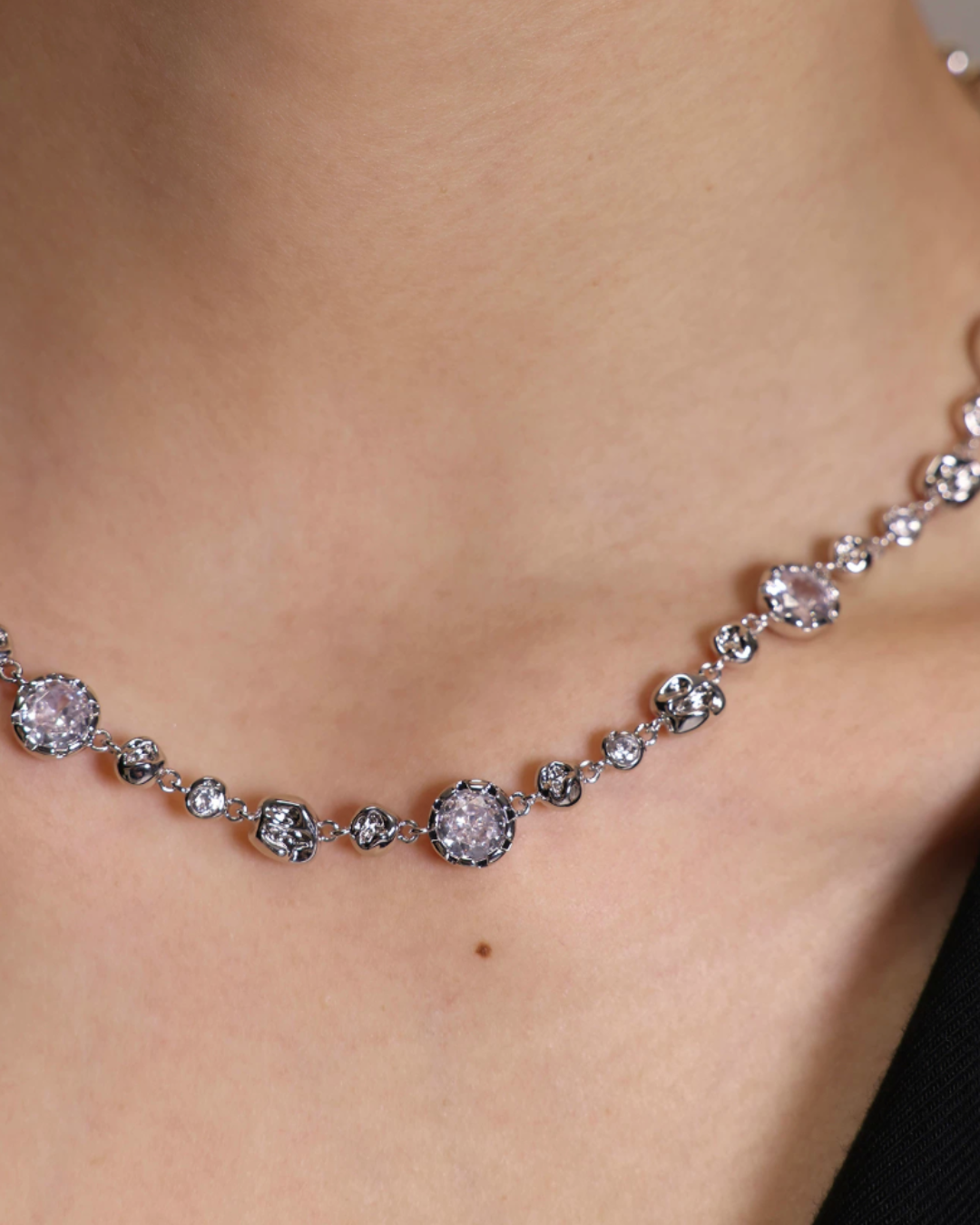 Luminous Texture Necklace