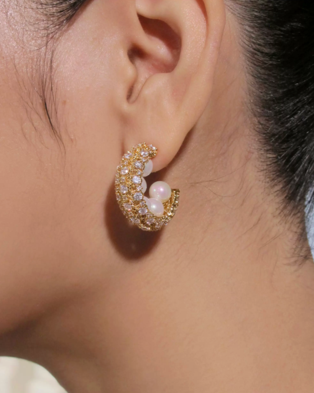 Pearl Zirconia C-Hoop Earrings