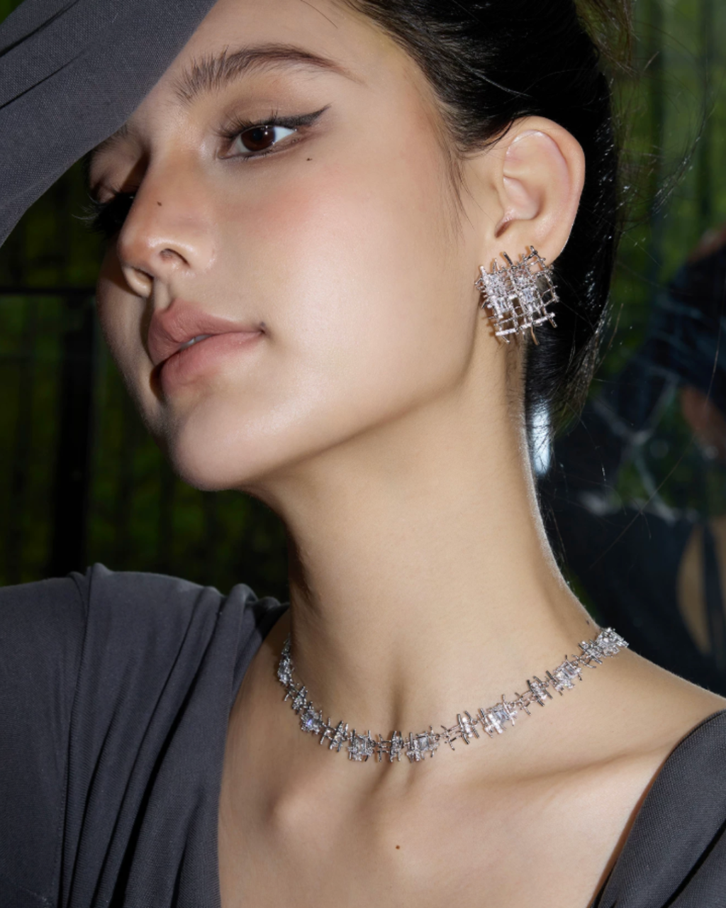 Linéa Weave Grid Pierced Earrings