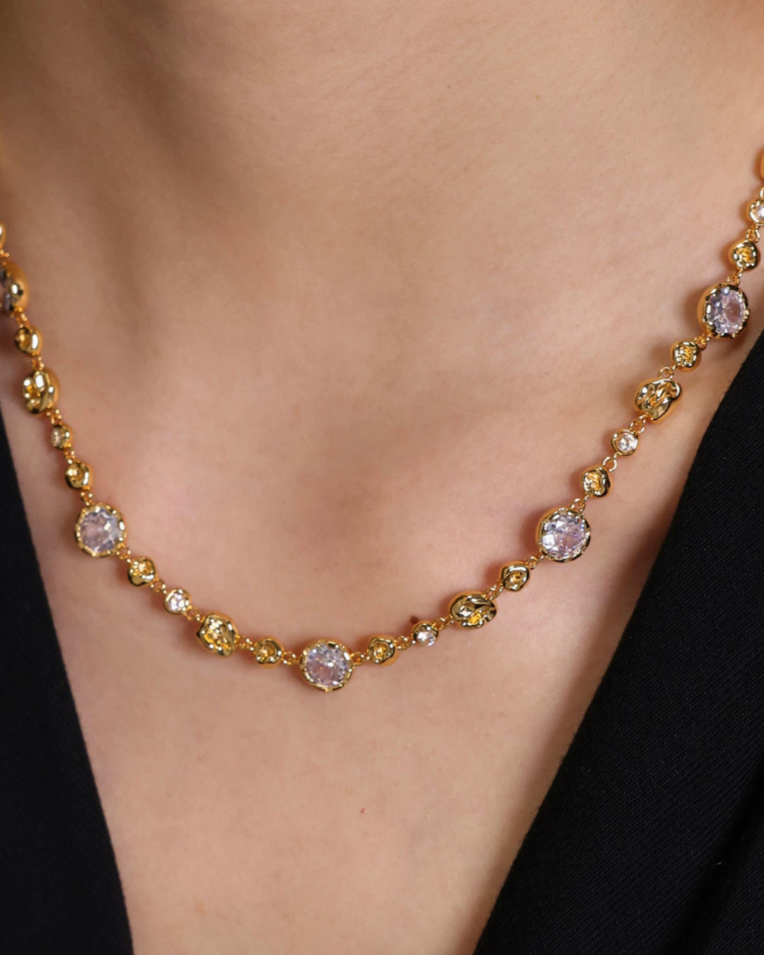 Luminous Texture Necklace