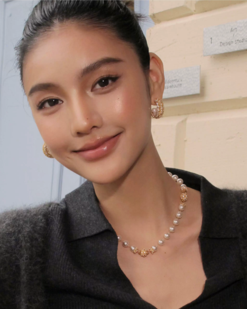 Pearl Zirconia C-Hoop Earrings