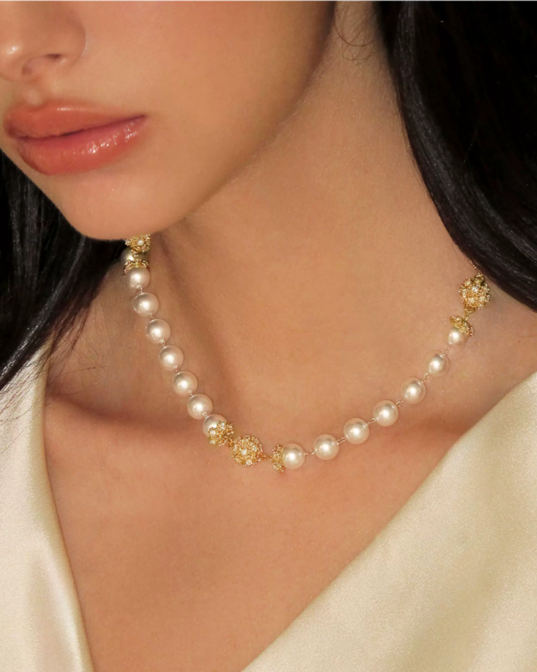 Regal Pearl Statement Necklace