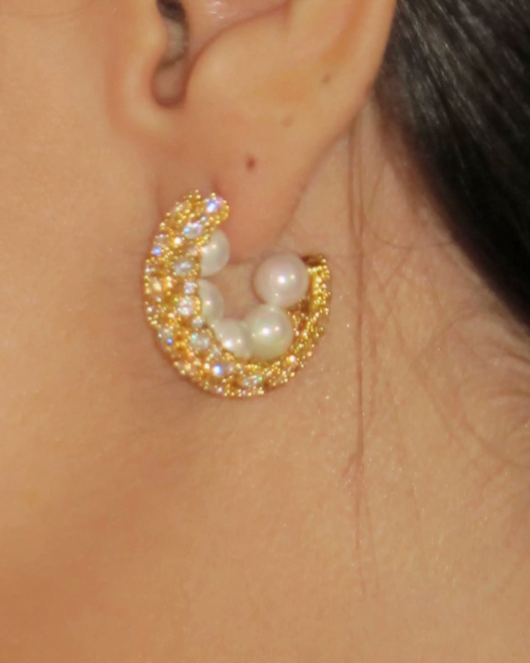 Pearl Zirconia C-Hoop Earrings