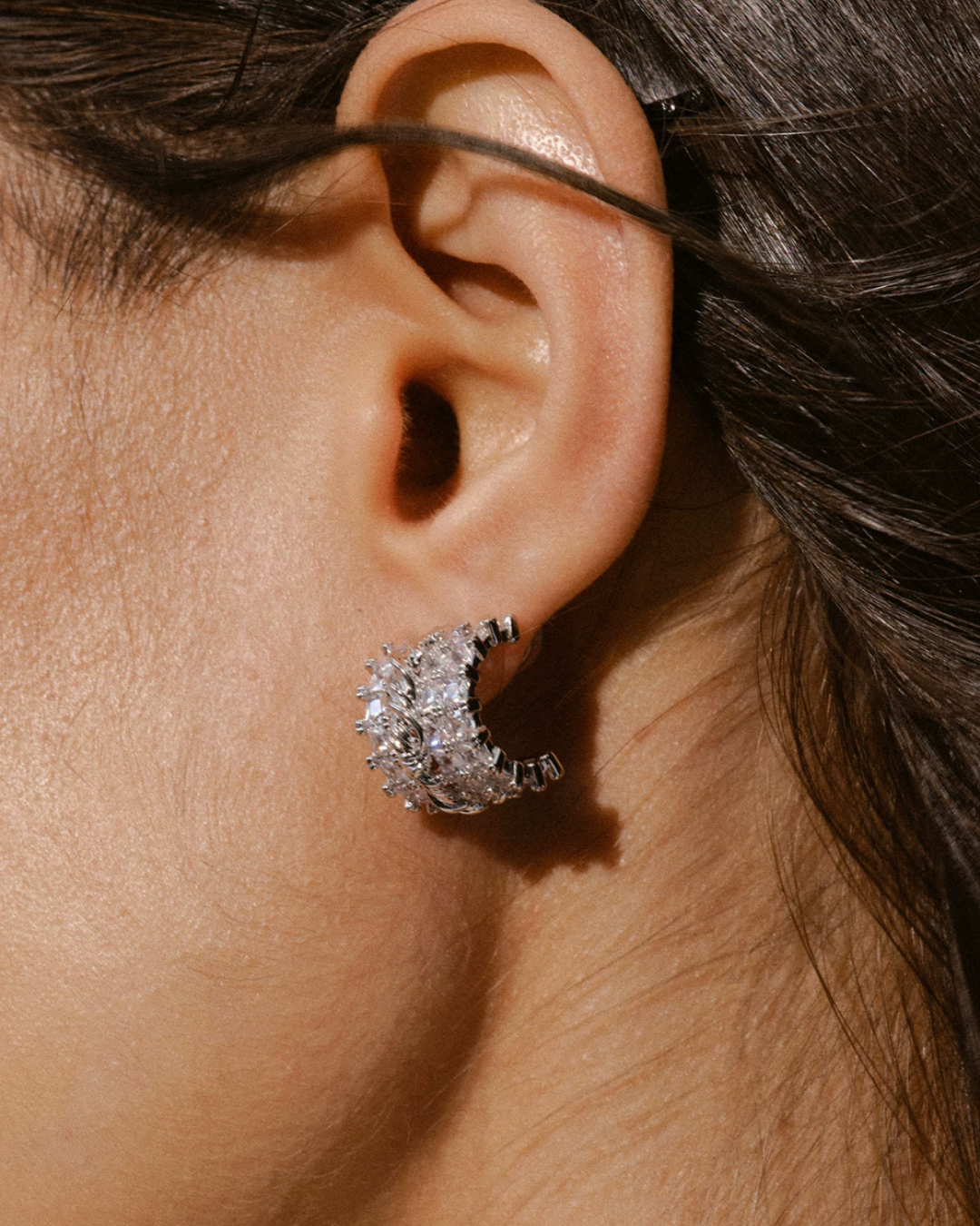 Twist Crystal Hoop Pierce